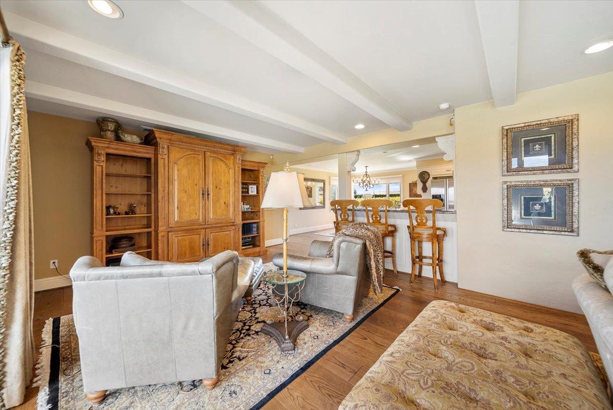 Detail Gallery Image 12 of 41 For 38280 Arroyo Seco Road, Soledad,  CA 93960 - 3 Beds | 3 Baths