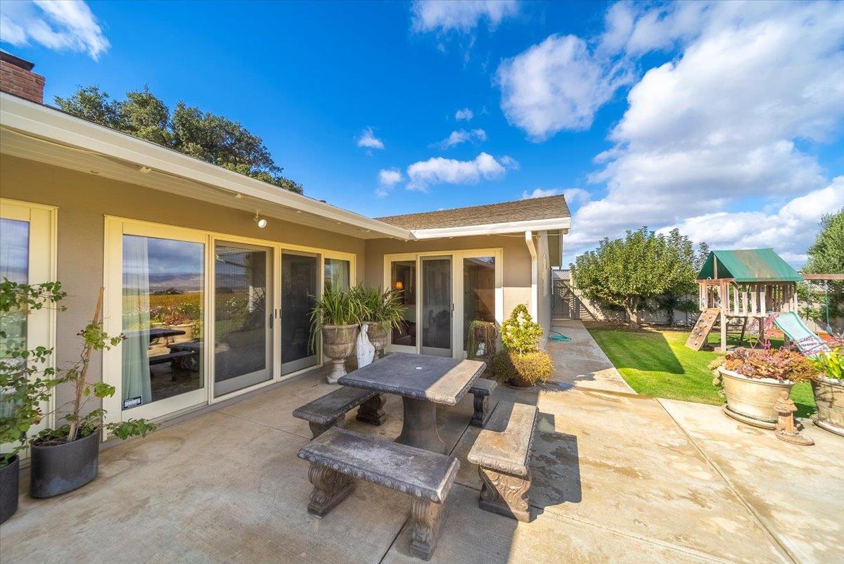 Detail Gallery Image 36 of 41 For 38280 Arroyo Seco Road, Soledad,  CA 93960 - 3 Beds | 3 Baths
