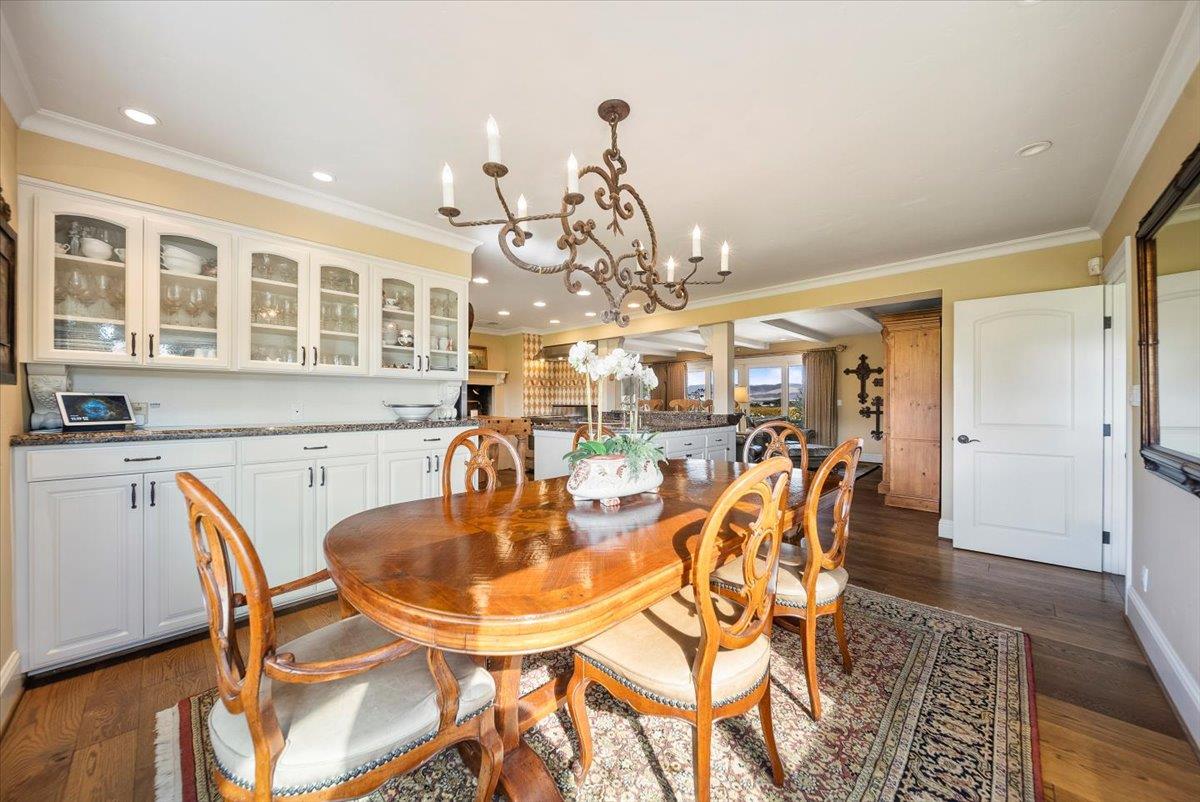 Detail Gallery Image 9 of 41 For 38280 Arroyo Seco Road, Soledad,  CA 93960 - 3 Beds | 3 Baths
