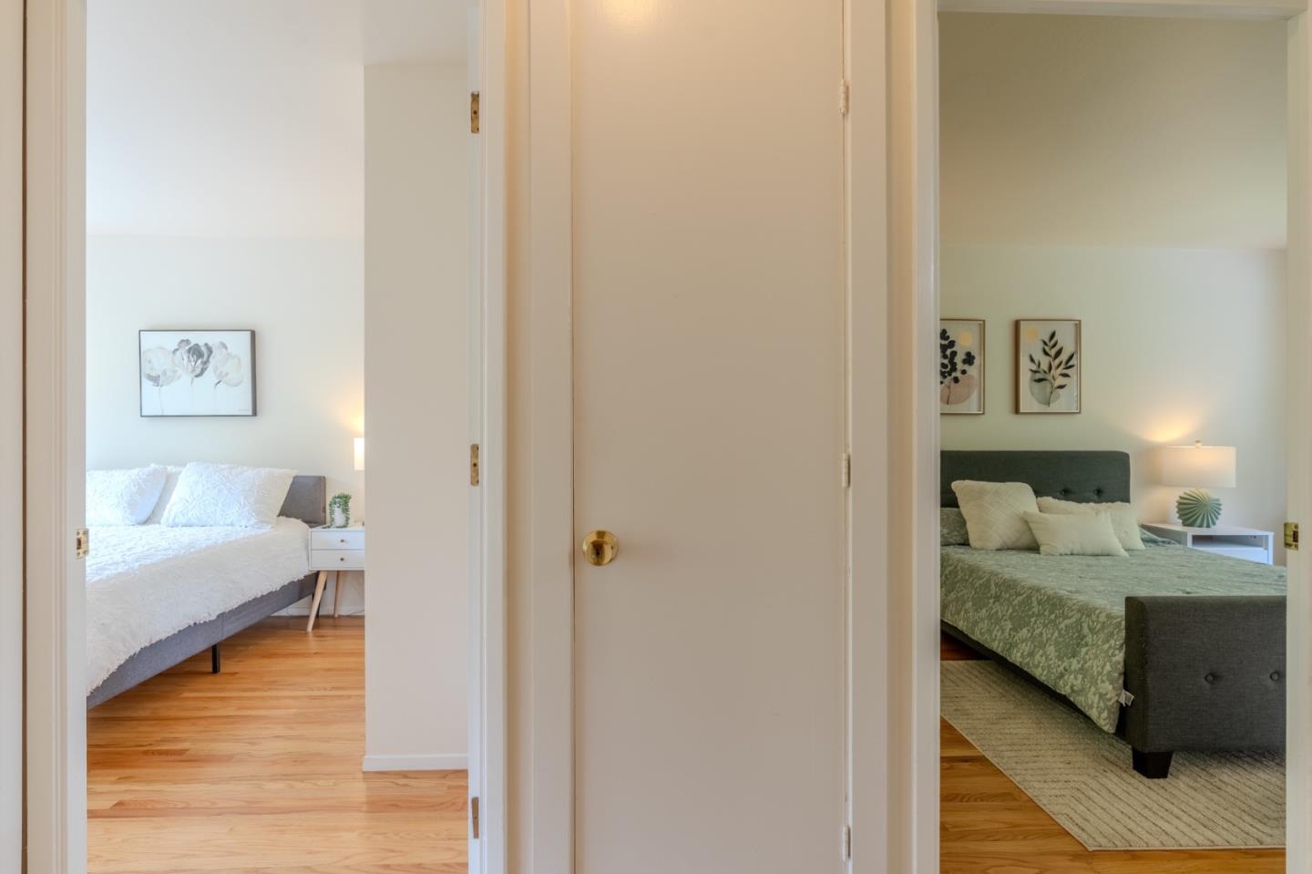 Detail Gallery Image 17 of 37 For 1031 Yosemite Dr, Pacifica,  CA 94044 - 4 Beds | 2 Baths
