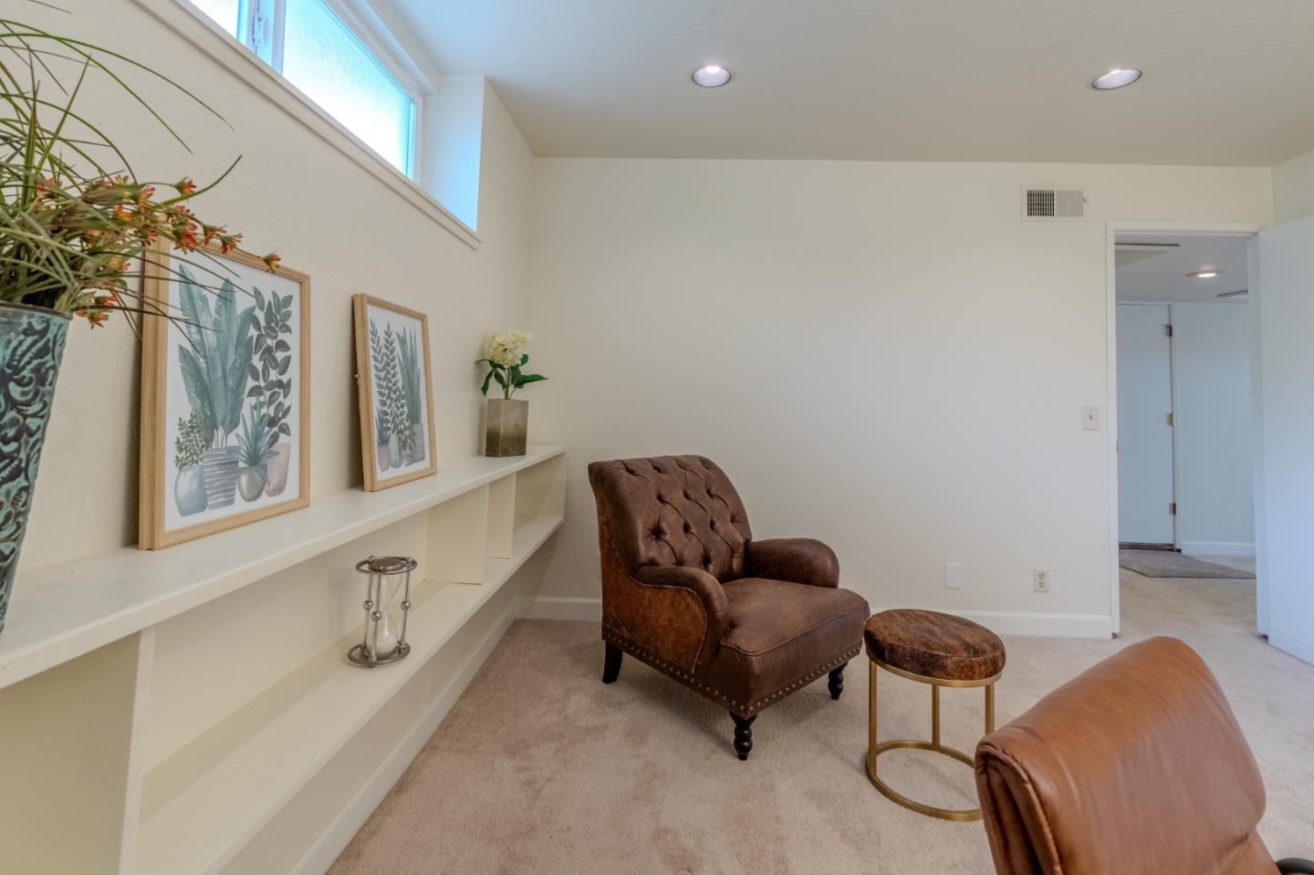 Detail Gallery Image 32 of 37 For 1031 Yosemite Dr, Pacifica,  CA 94044 - 4 Beds | 2 Baths