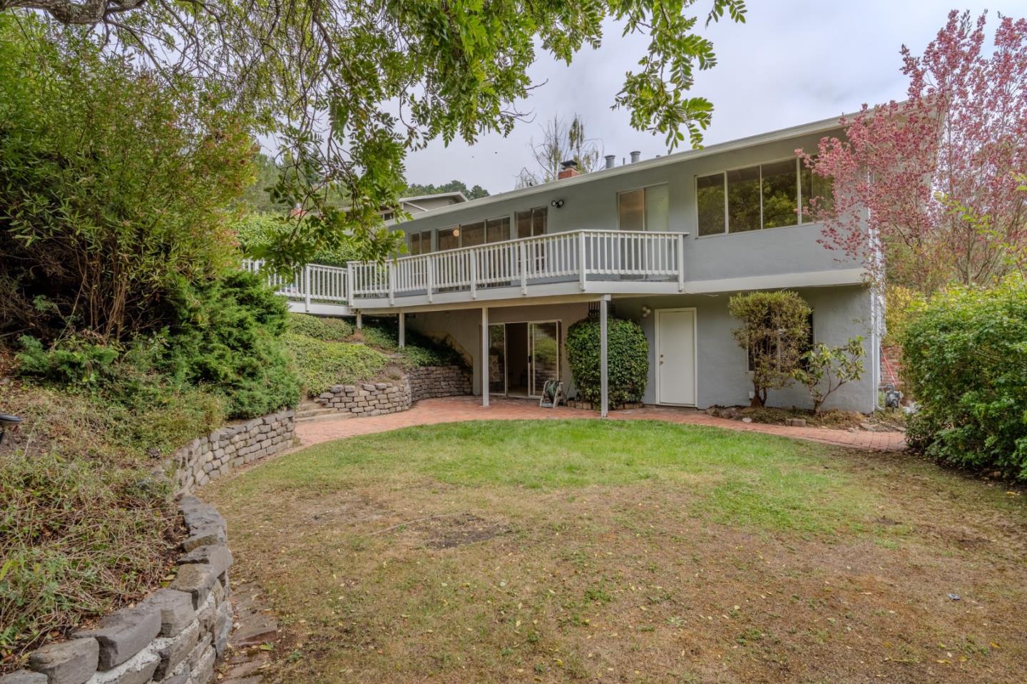 Detail Gallery Image 37 of 37 For 1031 Yosemite Dr, Pacifica,  CA 94044 - 4 Beds | 2 Baths