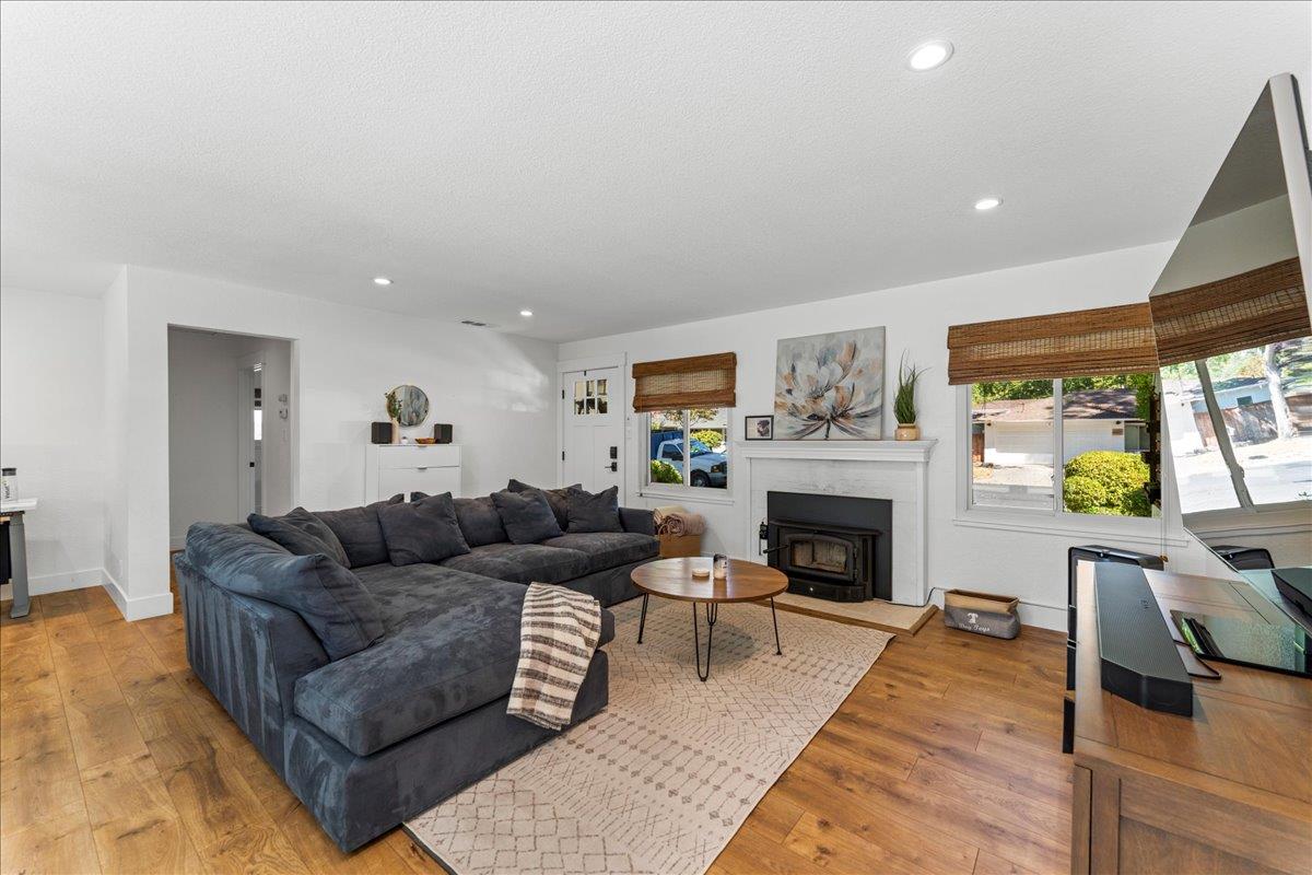 Detail Gallery Image 24 of 40 For 1766 Ruth Dr, Pleasant Hill,  CA 94523 - 3 Beds | 2 Baths