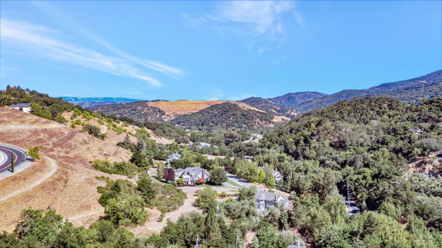 Detail Gallery Image 21 of 23 For 14721 Shannon Rd, Los Gatos,  CA 95032 - – Beds | – Baths