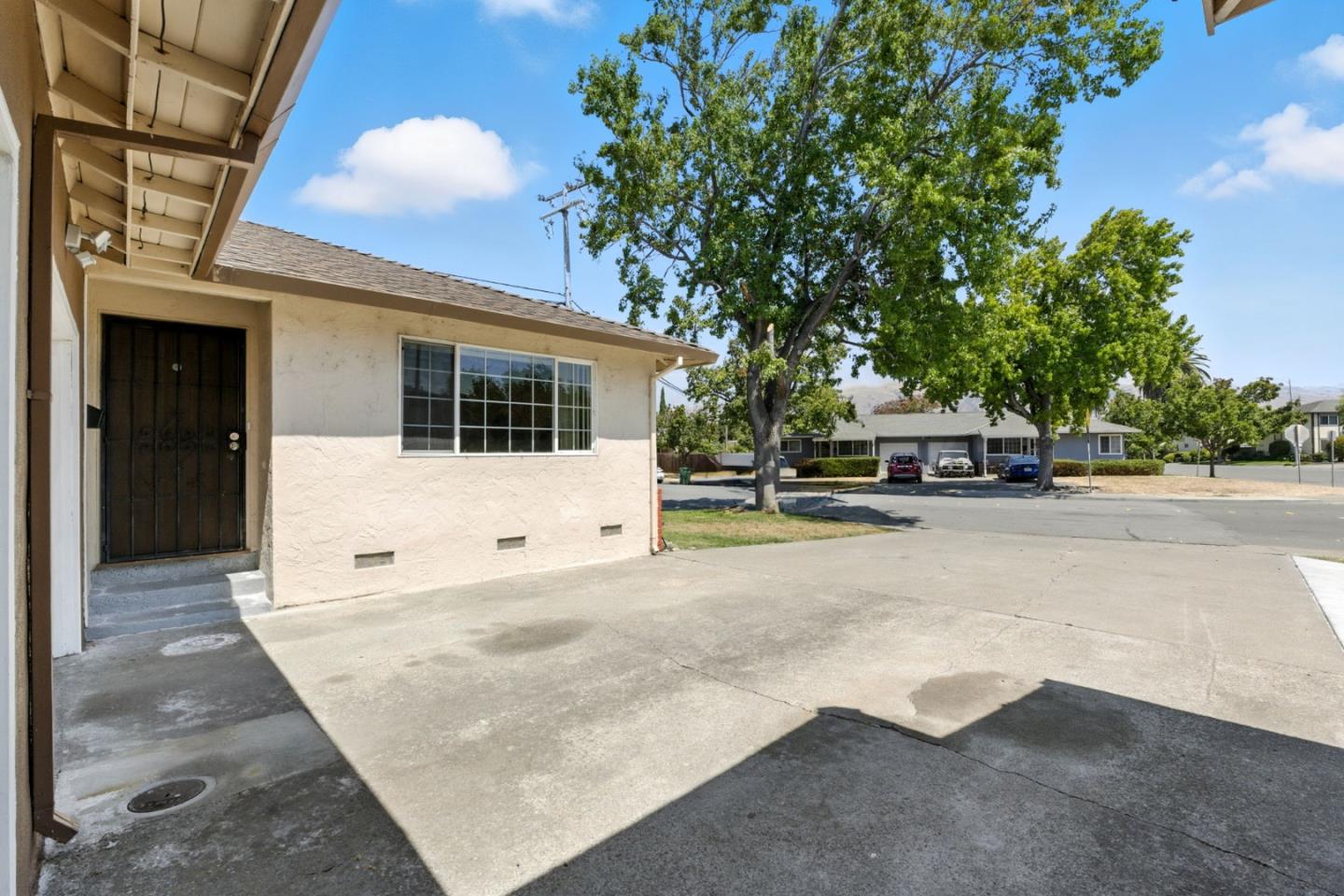 Detail Gallery Image 33 of 37 For 603 Penitencia St, Milpitas,  CA 95035 - – Beds | – Baths