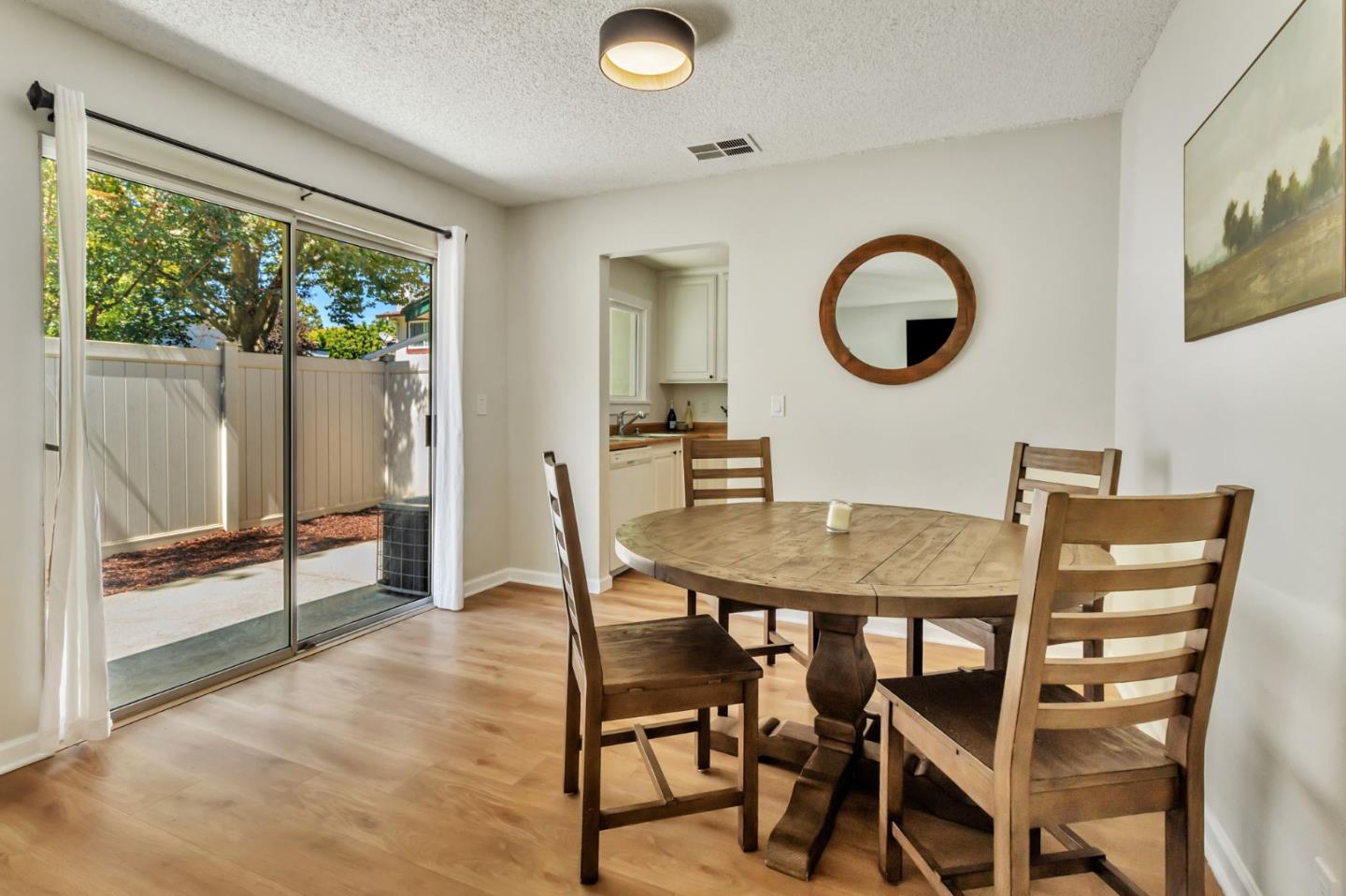 Detail Gallery Image 15 of 30 For 674 Galleon Ct, San Jose,  CA 95133 - 2 Beds | 2 Baths
