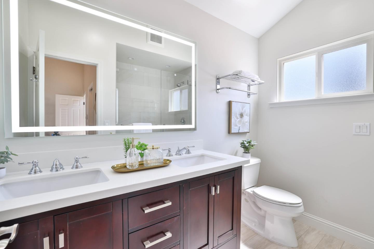 Detail Gallery Image 11 of 30 For 216 W Rincon Ave, Campbell,  CA 95008 - 3 Beds | 2/1 Baths