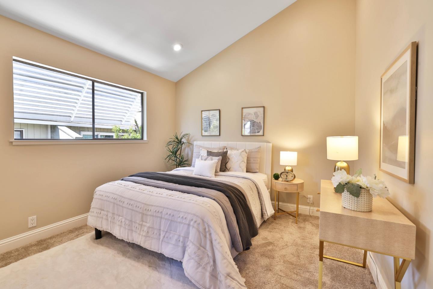 Detail Gallery Image 14 of 30 For 216 W Rincon Ave, Campbell,  CA 95008 - 3 Beds | 2/1 Baths