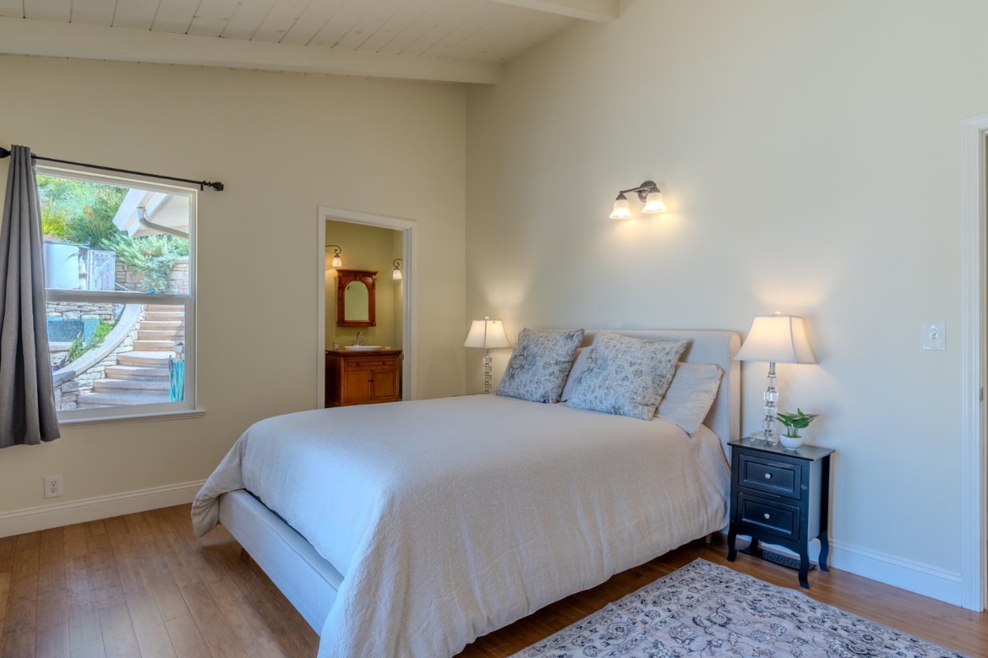 Detail Gallery Image 27 of 58 For 731 Rockaway Beach Ave, Pacifica,  CA 94044 - 3 Beds | 2 Baths