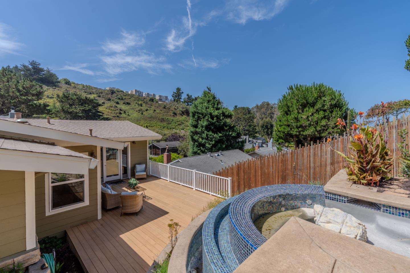 Detail Gallery Image 38 of 58 For 731 Rockaway Beach Ave, Pacifica,  CA 94044 - 3 Beds | 2 Baths