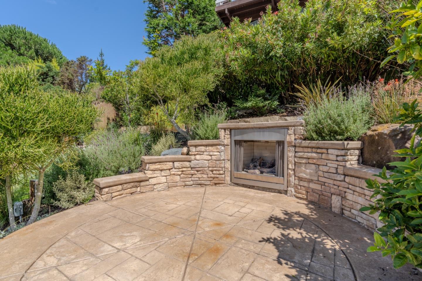 Detail Gallery Image 42 of 58 For 731 Rockaway Beach Ave, Pacifica,  CA 94044 - 3 Beds | 2 Baths