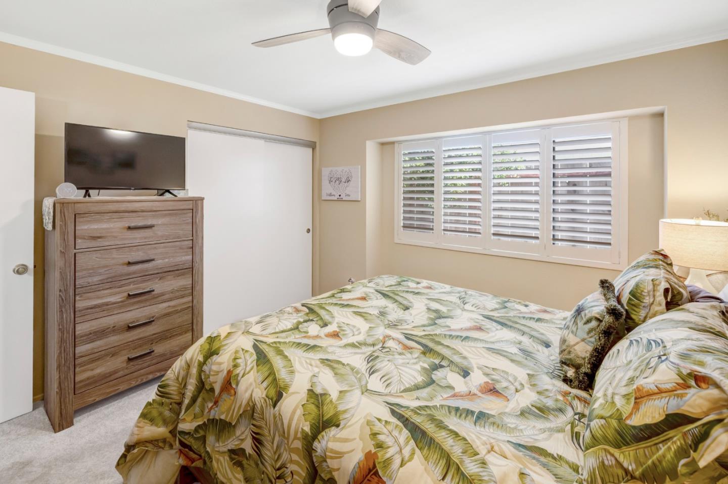 Detail Gallery Image 10 of 15 For 515 Ramona Ct #1,  Monterey,  CA 93940 - 2 Beds | 1/1 Baths