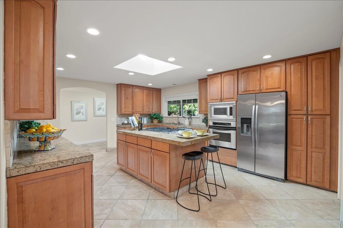 Detail Gallery Image 16 of 48 For 103 Belridge Dr, Los Gatos,  CA 95032 - 4 Beds | 3 Baths