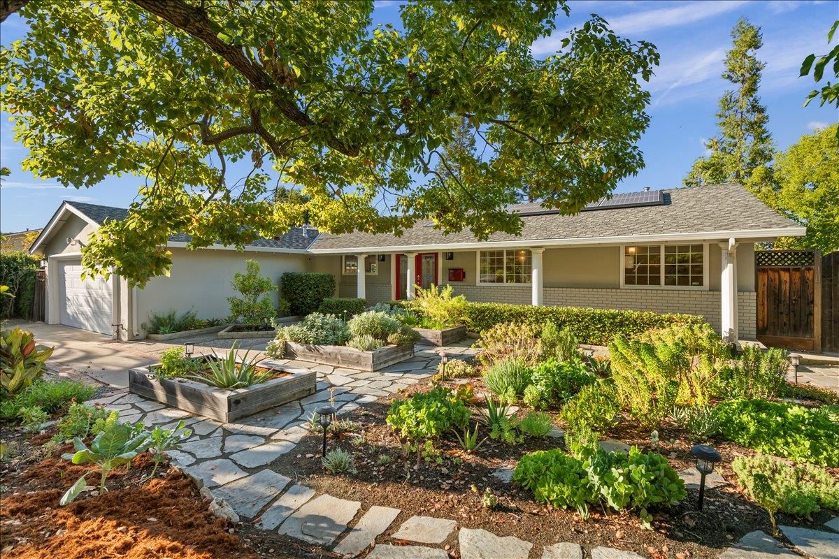 Detail Gallery Image 3 of 48 For 103 Belridge Dr, Los Gatos,  CA 95032 - 4 Beds | 3 Baths