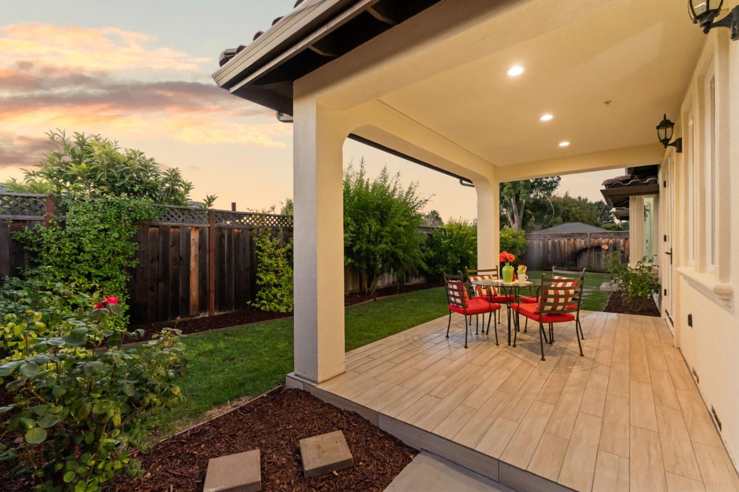 Detail Gallery Image 21 of 73 For 891 E Estates Dr, Cupertino,  CA 95014 - 5 Beds | 3 Baths