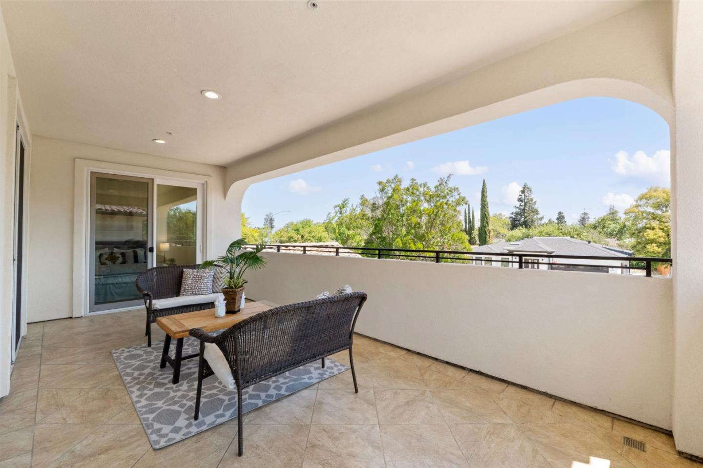 Detail Gallery Image 38 of 73 For 891 E Estates Dr, Cupertino,  CA 95014 - 5 Beds | 3 Baths