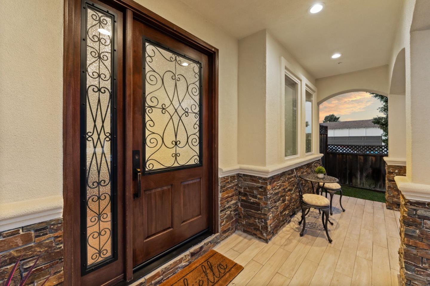 Detail Gallery Image 4 of 73 For 891 E Estates Dr, Cupertino,  CA 95014 - 5 Beds | 3 Baths