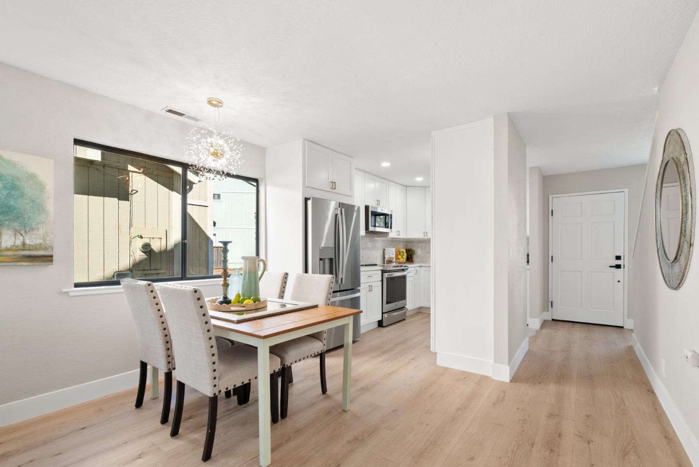 Detail Gallery Image 12 of 42 For 2522 Charlene Ln, Santa Cruz,  CA 95062 - 3 Beds | 1/1 Baths