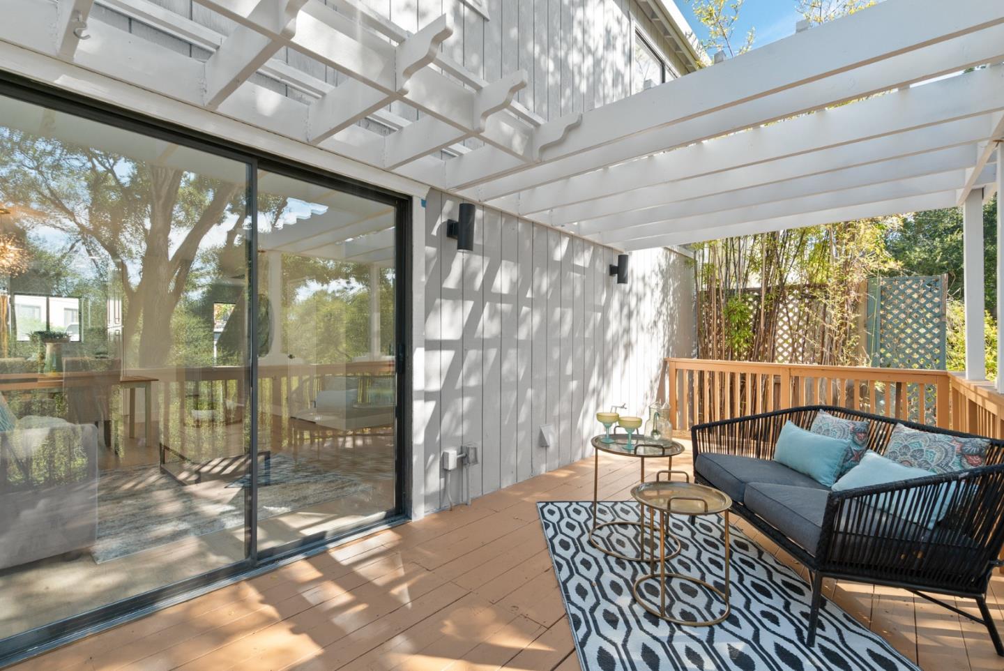 Detail Gallery Image 32 of 42 For 2522 Charlene Ln, Santa Cruz,  CA 95062 - 3 Beds | 1/1 Baths