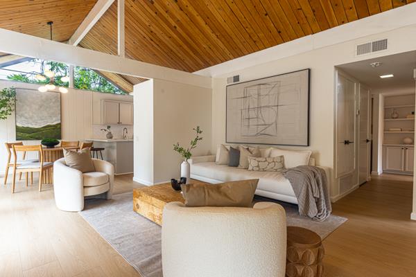 Detail Gallery Image 3 of 49 For 875 Brookline Dr #G,  Sunnyvale,  CA 94087 - 3 Beds | 2 Baths