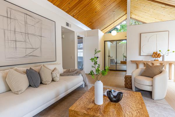 Detail Gallery Image 4 of 49 For 875 Brookline Dr #G,  Sunnyvale,  CA 94087 - 3 Beds | 2 Baths