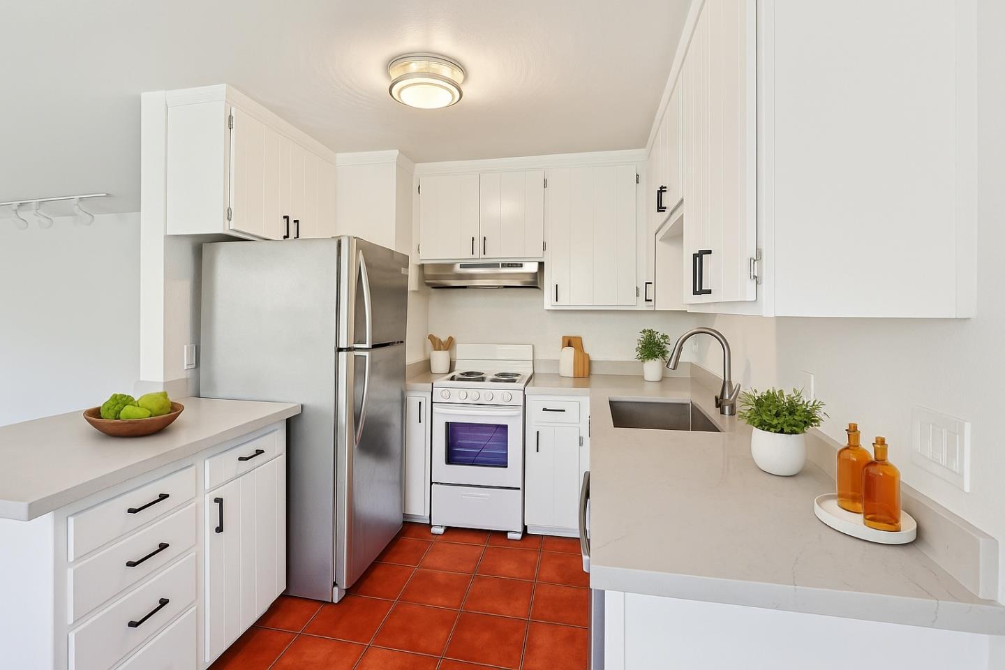 Detail Gallery Image 4 of 24 For 185 Union Ave #16,  Campbell,  CA 95008 - 1 Beds | 1 Baths