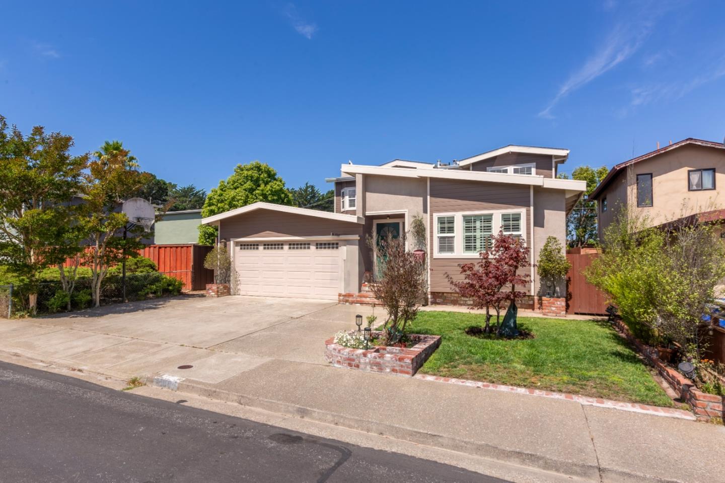 Detail Gallery Image 21 of 22 For 480 Alta Vista Dr, South San Francisco,  CA 94080 - 3 Beds | 1 Baths