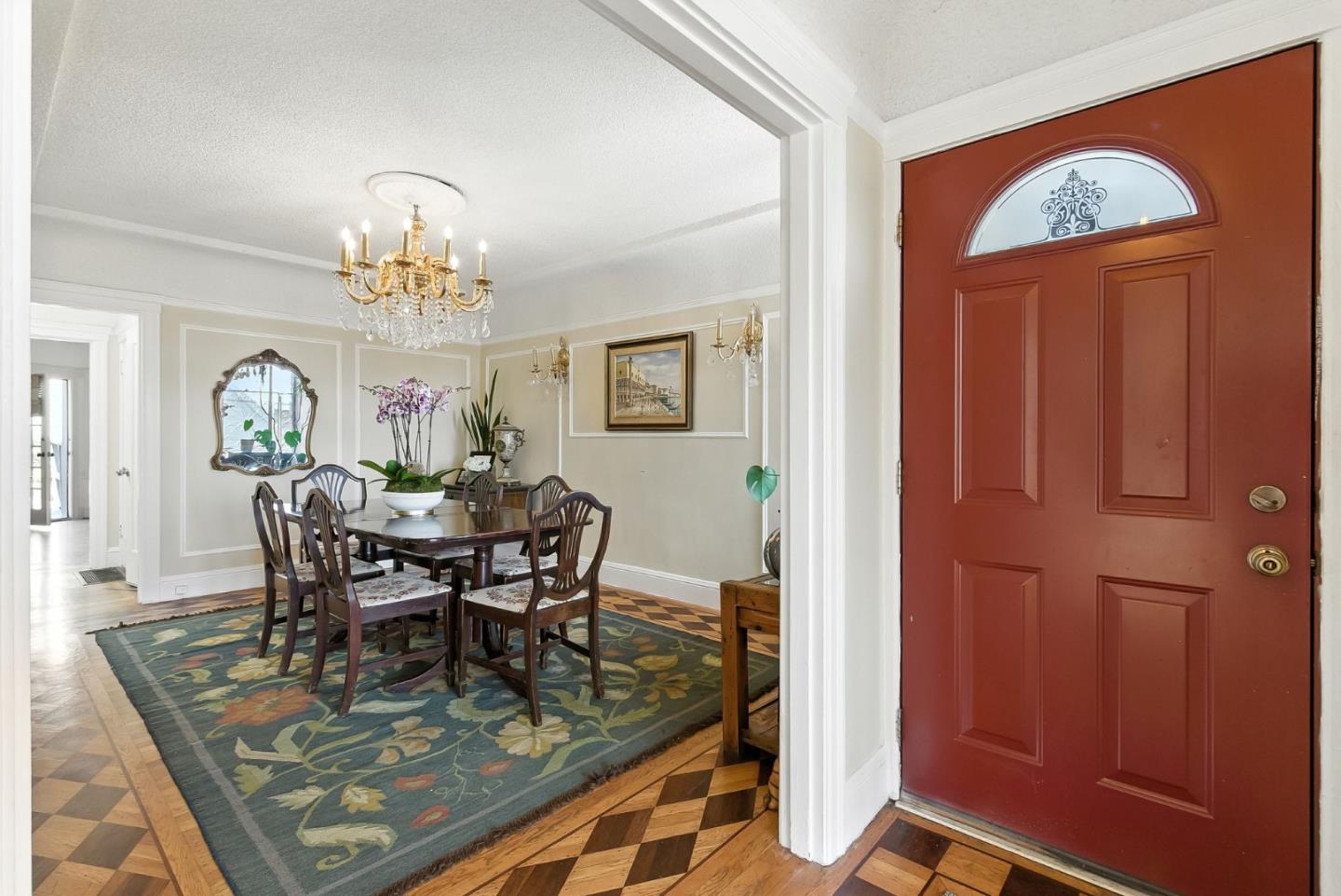 Detail Gallery Image 11 of 58 For 214 Louisburg St, San Francisco,  CA 94112 - 2 Beds | 1 Baths