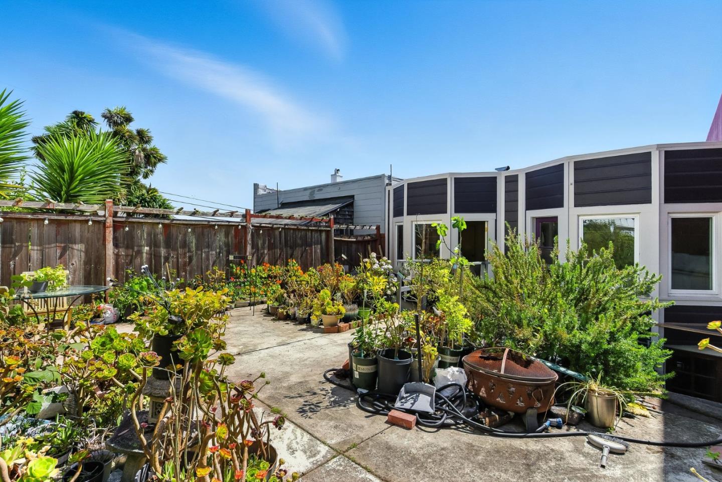 Detail Gallery Image 35 of 58 For 214 Louisburg St, San Francisco,  CA 94112 - 2 Beds | 1 Baths