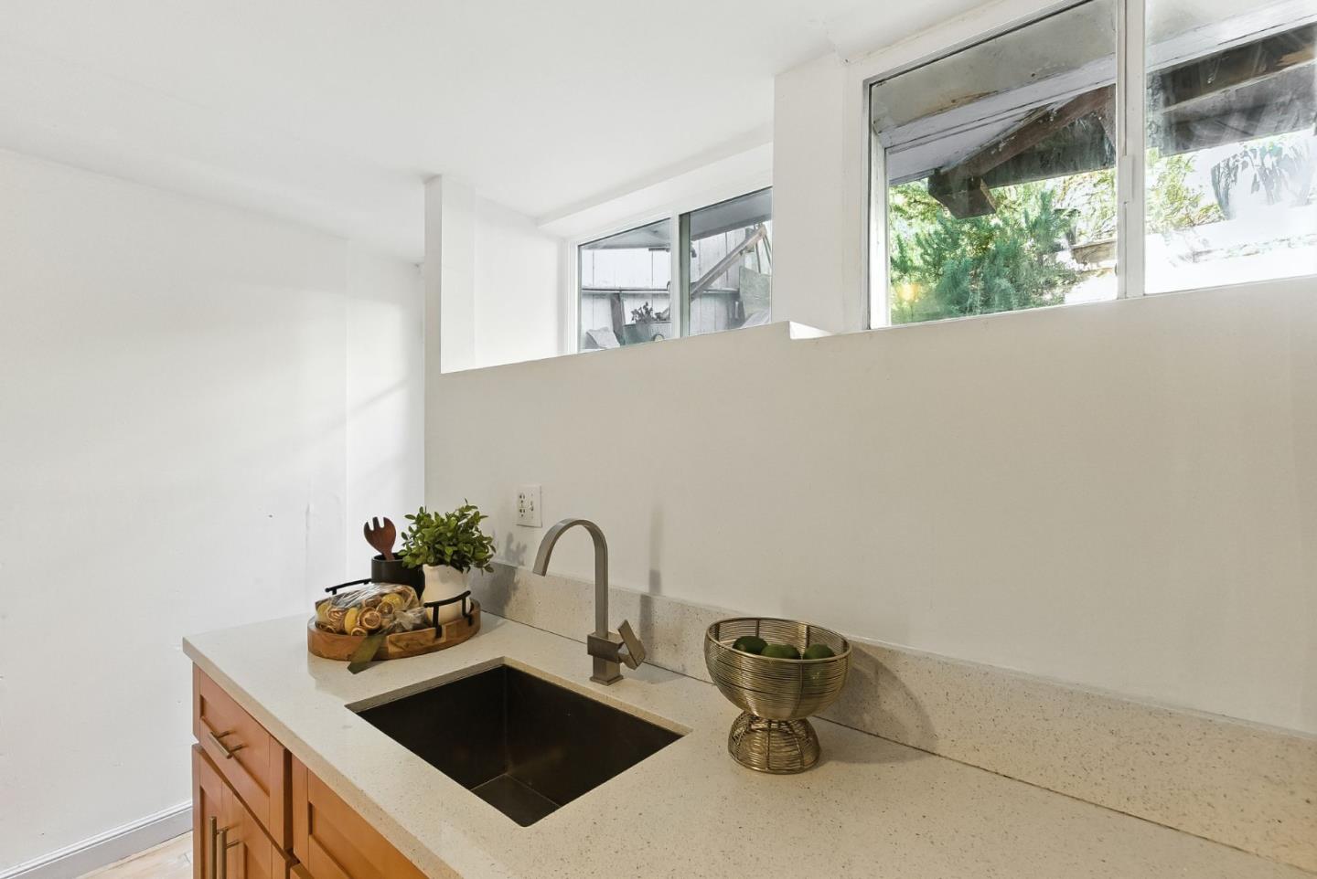Detail Gallery Image 54 of 58 For 214 Louisburg St, San Francisco,  CA 94112 - 2 Beds | 1 Baths