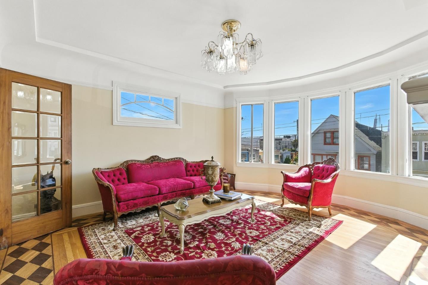 Detail Gallery Image 6 of 58 For 214 Louisburg St, San Francisco,  CA 94112 - 2 Beds | 1 Baths