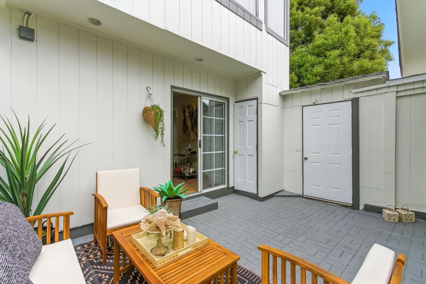 Detail Gallery Image 32 of 36 For 230 Rhine St, San Francisco,  CA 94112 - 4 Beds | 3 Baths