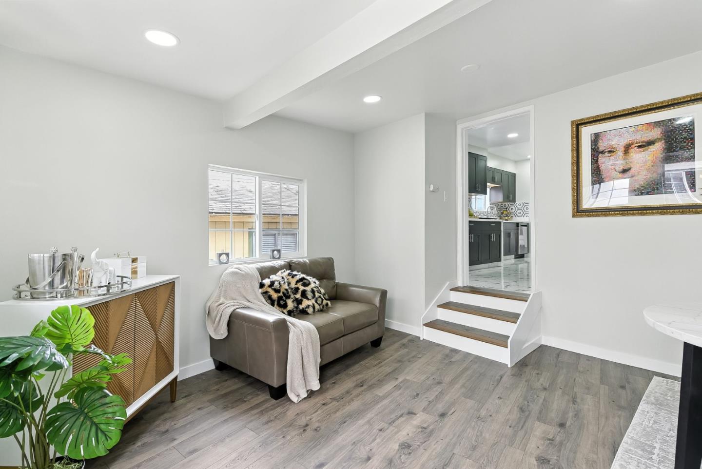 Detail Gallery Image 34 of 36 For 230 Rhine St, San Francisco,  CA 94112 - 4 Beds | 3 Baths