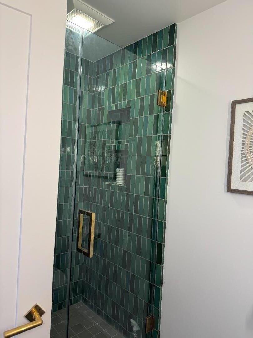Detail Gallery Image 16 of 29 For 1269 S Van Ness Ave #UNIT D,  San Francisco,  CA 94110 - 3 Beds | 2 Baths