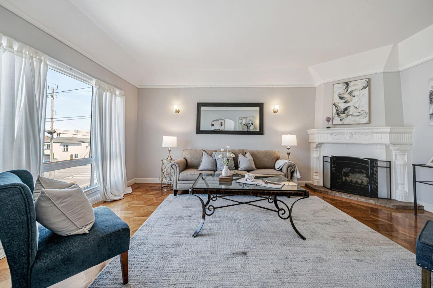 Detail Gallery Image 10 of 35 For 1910 22nd Ave, San Francisco,  CA 94116 - 3 Beds | 2 Baths