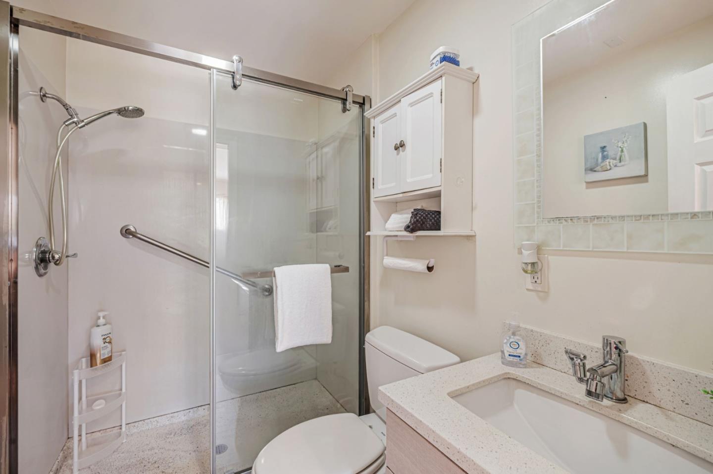 Detail Gallery Image 28 of 35 For 1910 22nd Ave, San Francisco,  CA 94116 - 3 Beds | 2 Baths