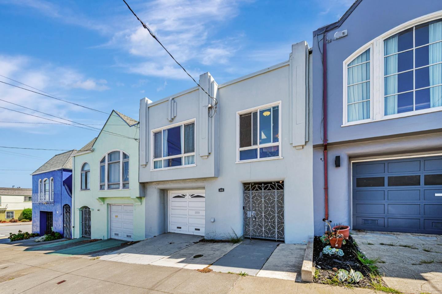 Detail Gallery Image 8 of 35 For 1910 22nd Ave, San Francisco,  CA 94116 - 3 Beds | 2 Baths