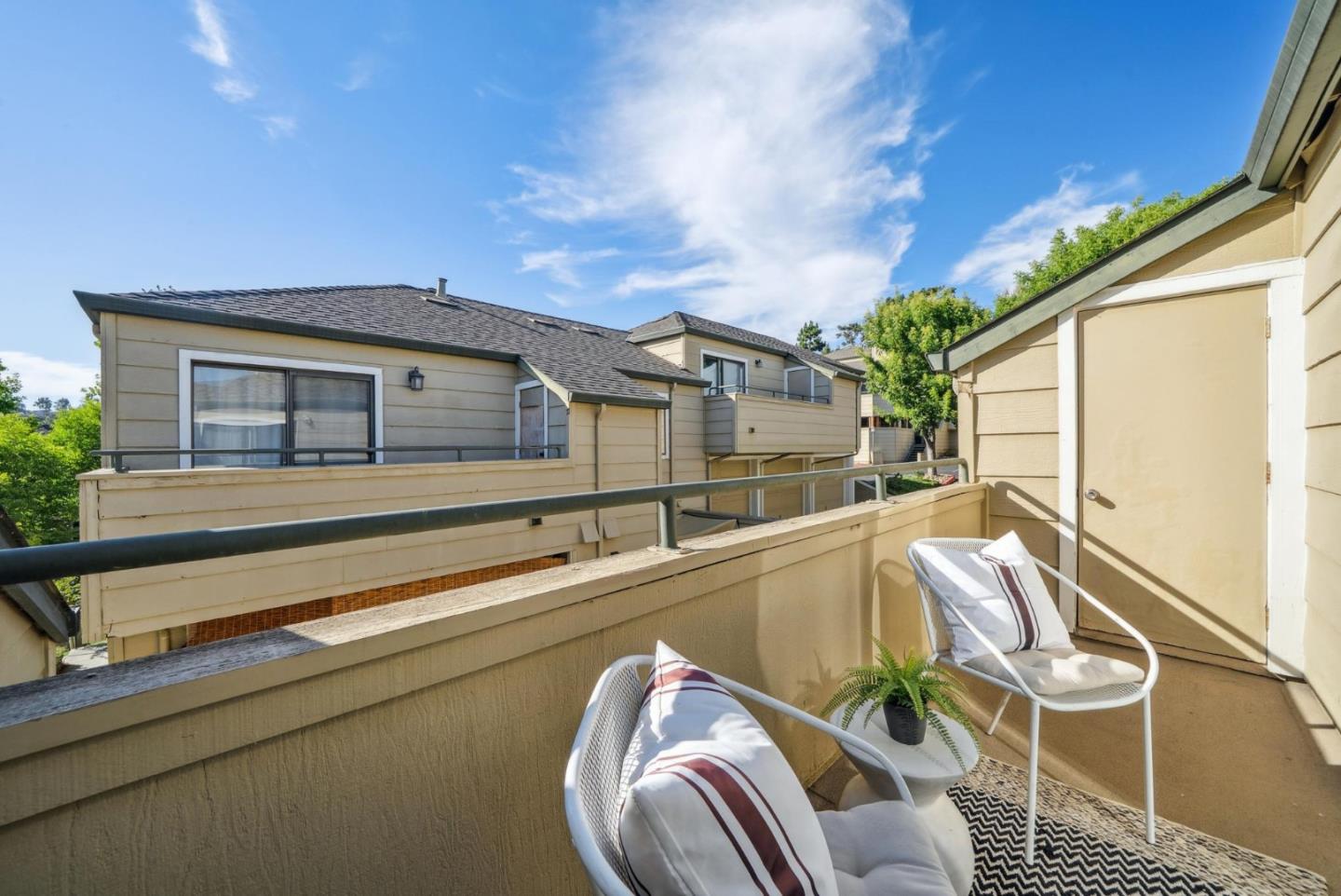 Detail Gallery Image 39 of 68 For 3182 Heather Ridge Dr, San Jose,  CA 95136 - 2 Beds | 2 Baths