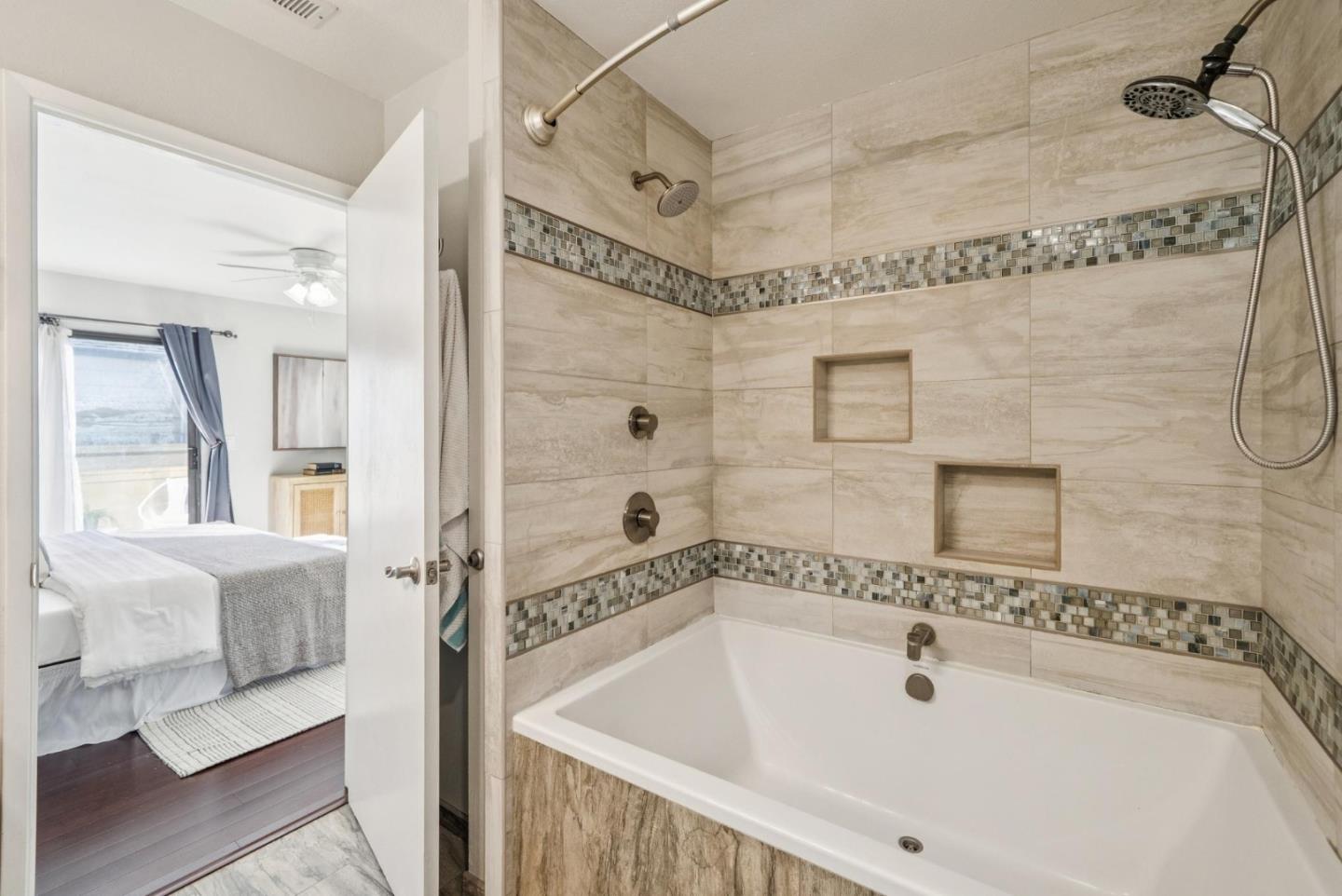 Detail Gallery Image 44 of 68 For 3182 Heather Ridge Dr, San Jose,  CA 95136 - 2 Beds | 2 Baths
