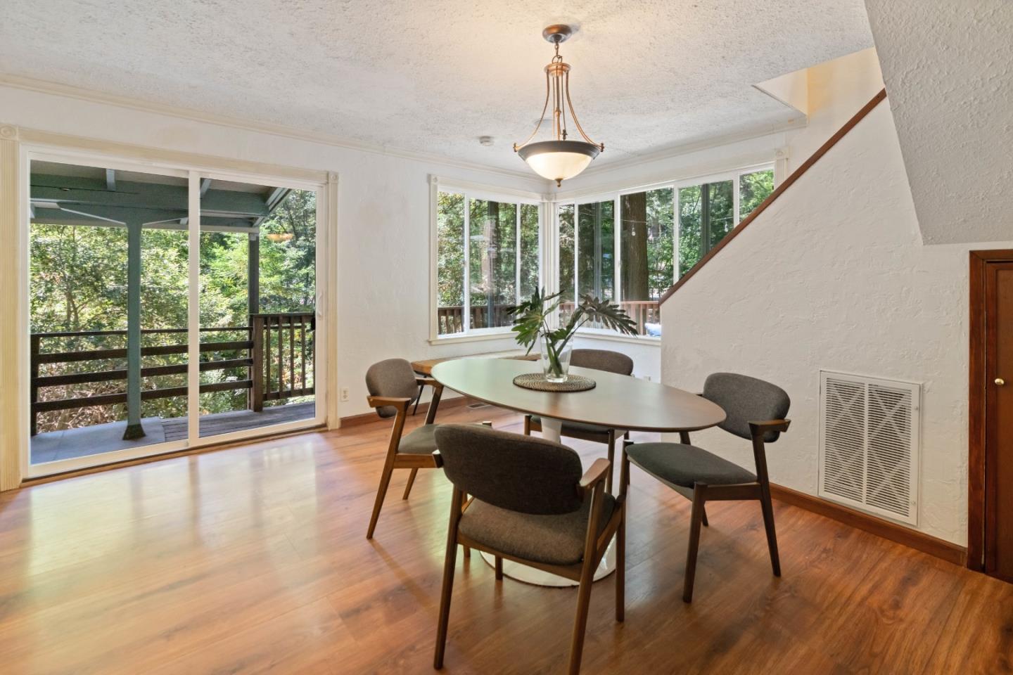 Detail Gallery Image 10 of 77 For 18755 Highway 9, Boulder Creek,  CA 95006 - 2 Beds | 2 Baths