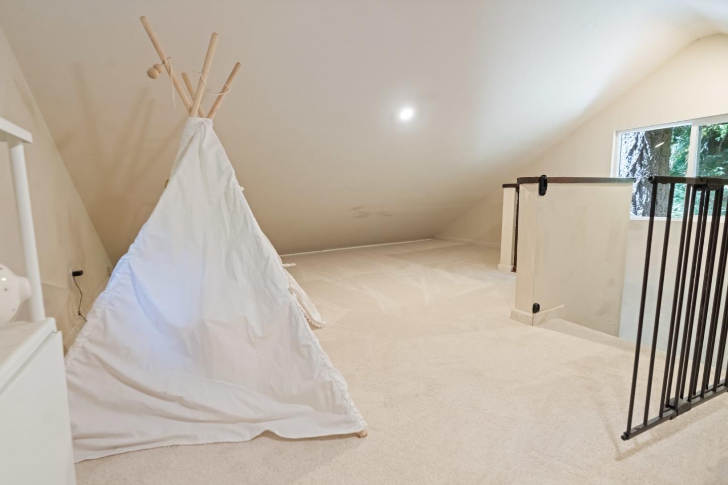 Detail Gallery Image 23 of 77 For 18755 Highway 9, Boulder Creek,  CA 95006 - 2 Beds | 2 Baths