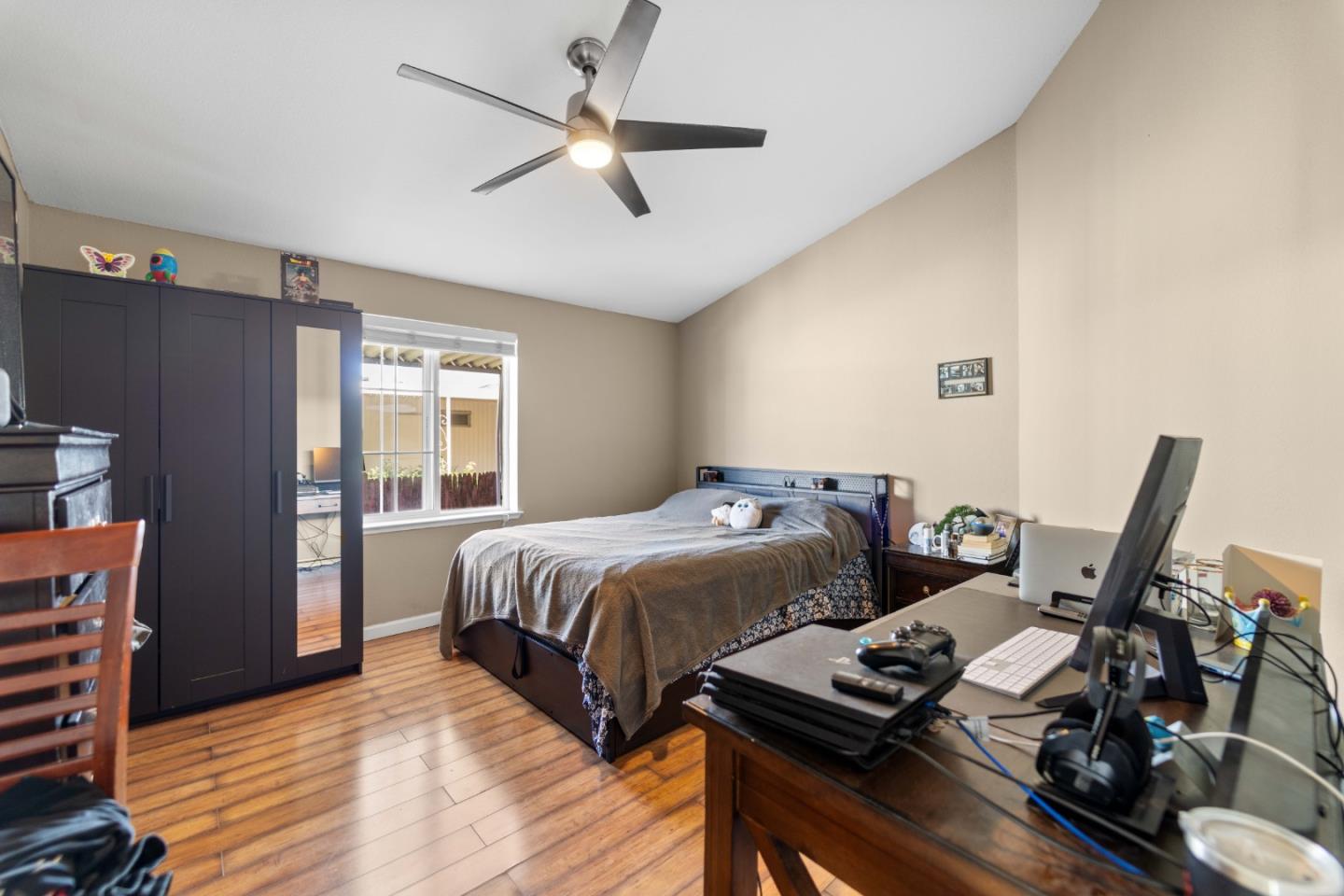 Detail Gallery Image 20 of 41 For 165 Blossom Hill Rd #113,  San Jose,  CA 95123 - 3 Beds | 2 Baths