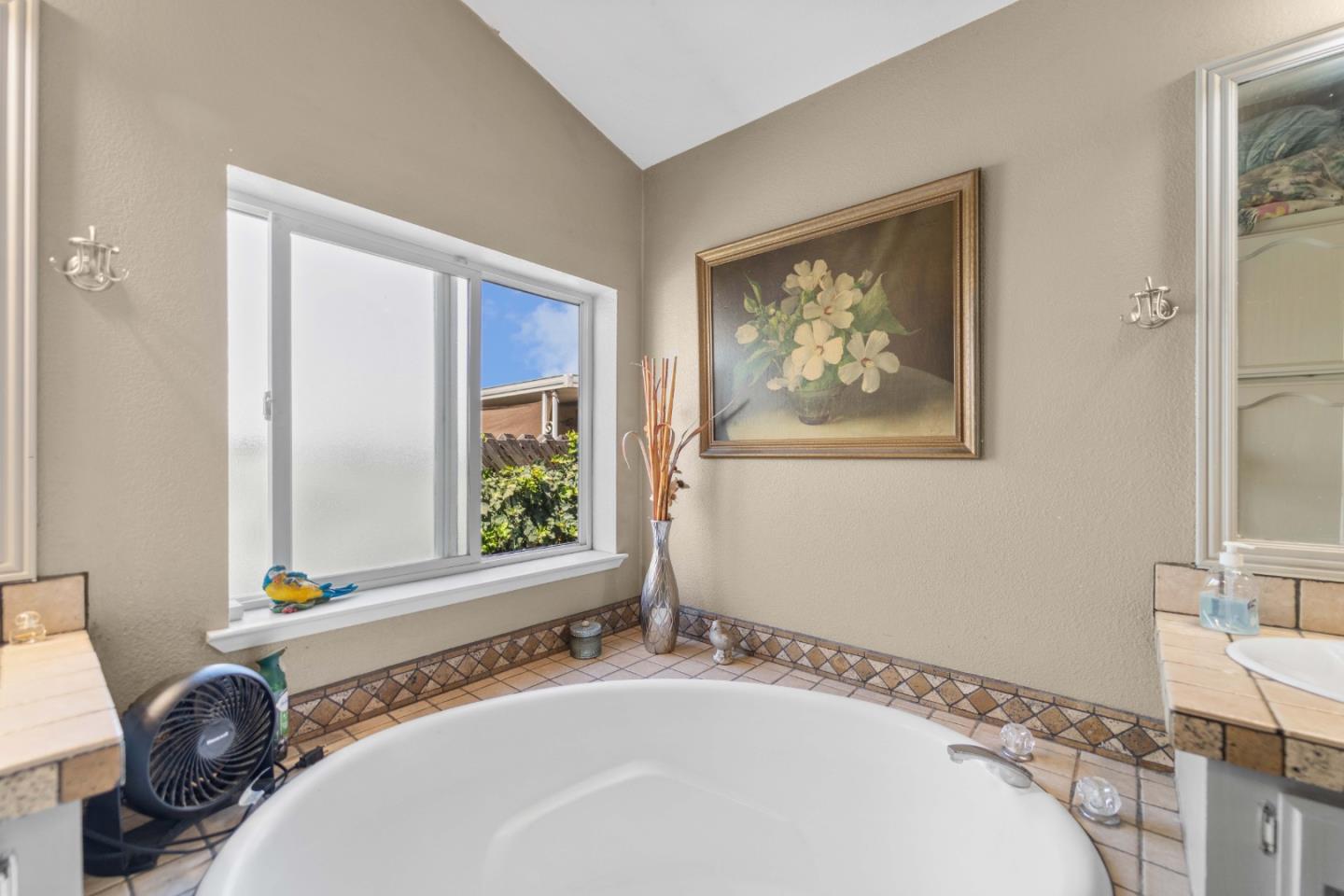 Detail Gallery Image 31 of 41 For 165 Blossom Hill Rd #113,  San Jose,  CA 95123 - 3 Beds | 2 Baths