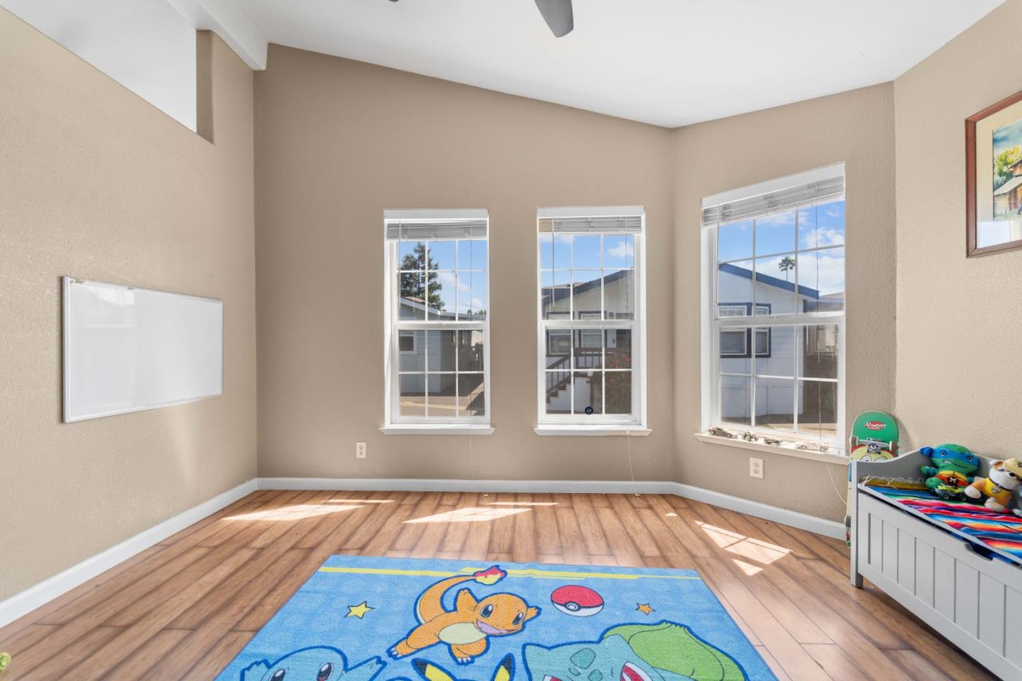 Detail Gallery Image 8 of 41 For 165 Blossom Hill Rd #113,  San Jose,  CA 95123 - 3 Beds | 2 Baths