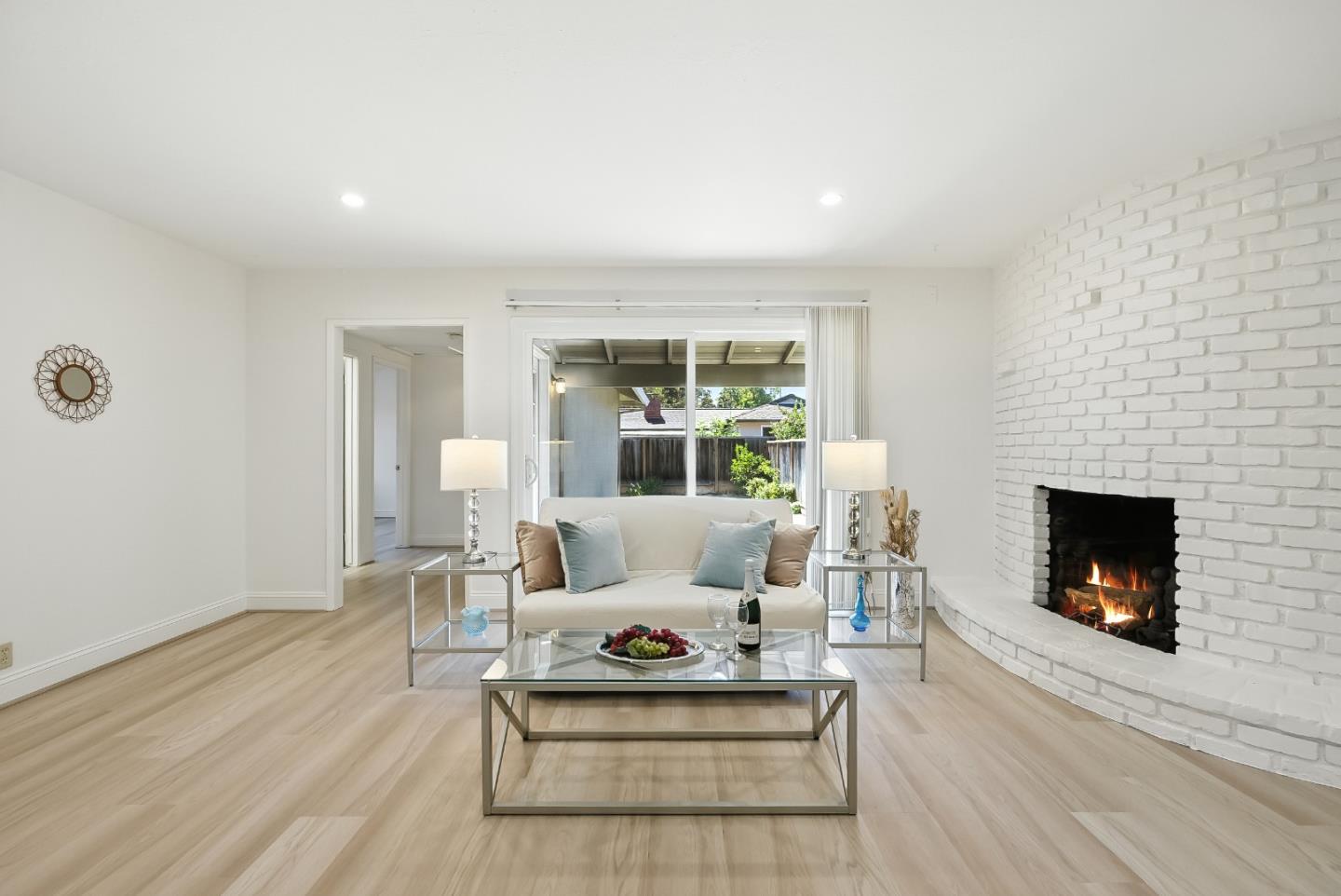 Detail Gallery Image 6 of 22 For 926-928 Goodwin Ave, San Jose,  CA 95128 - – Beds | – Baths