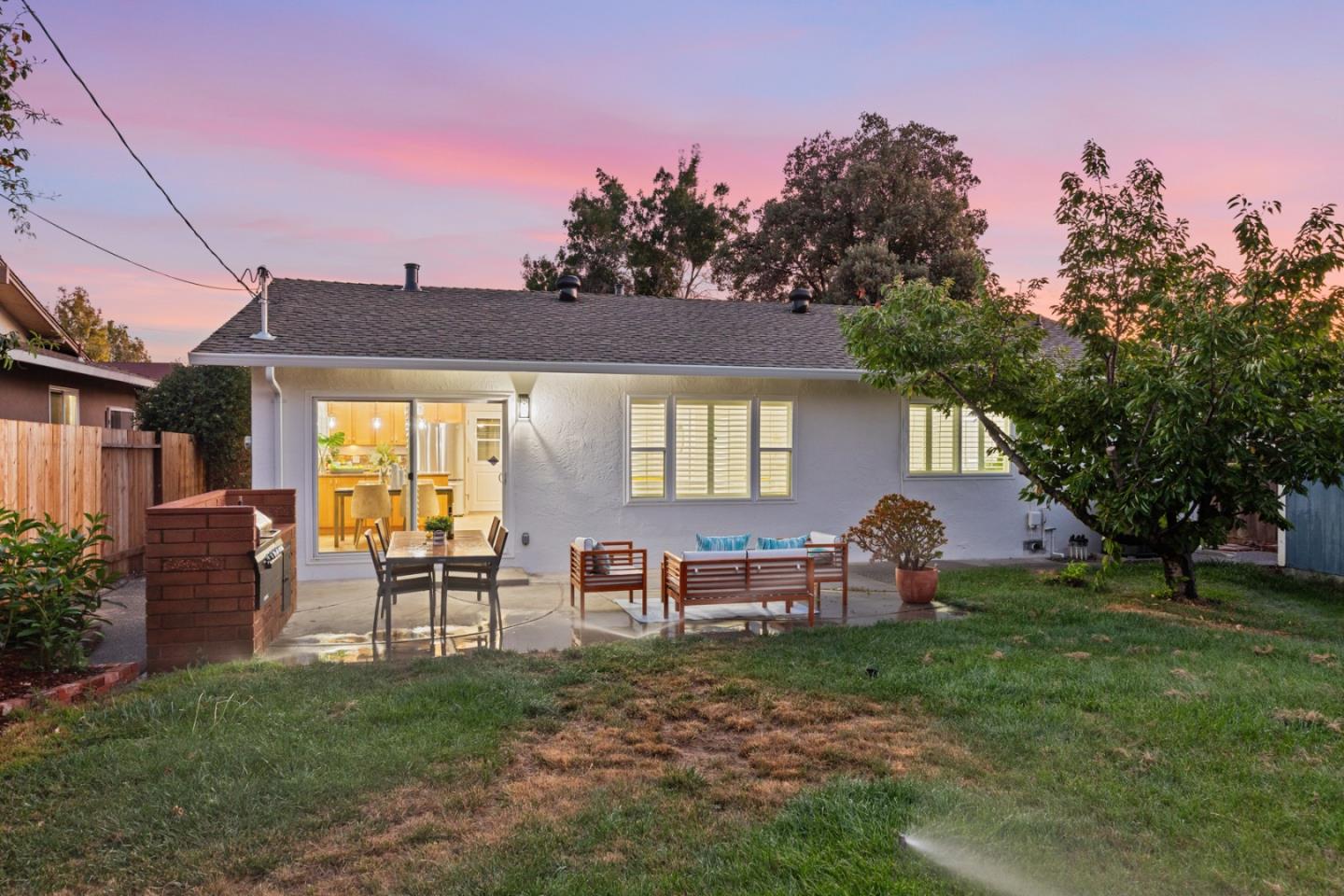 Detail Gallery Image 34 of 35 For 1122 Lancelot Ln, San Jose,  CA 95127 - 3 Beds | 2 Baths