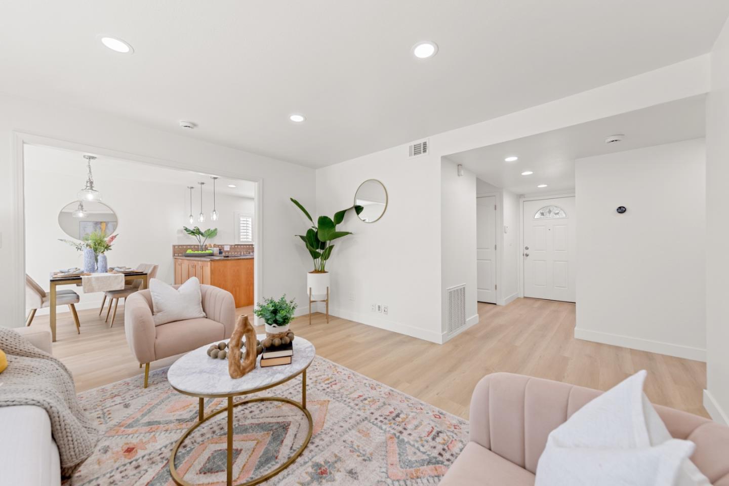 Detail Gallery Image 7 of 35 For 1122 Lancelot Ln, San Jose,  CA 95127 - 3 Beds | 2 Baths