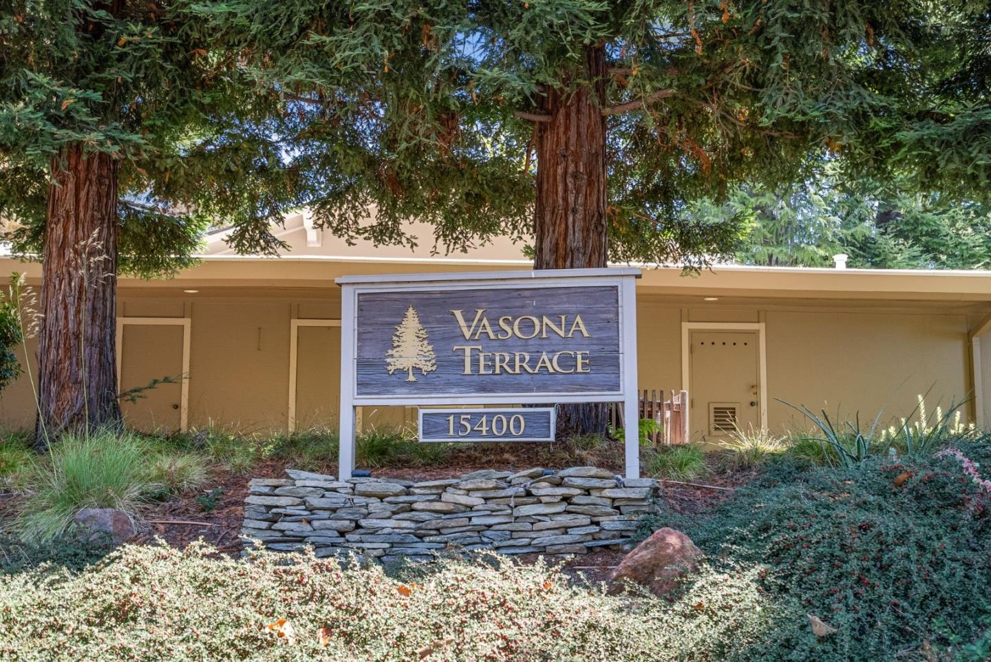Detail Gallery Image 31 of 38 For 15400 Winchester Blvd #25,  Los Gatos,  CA 95030 - 3 Beds | 2/1 Baths