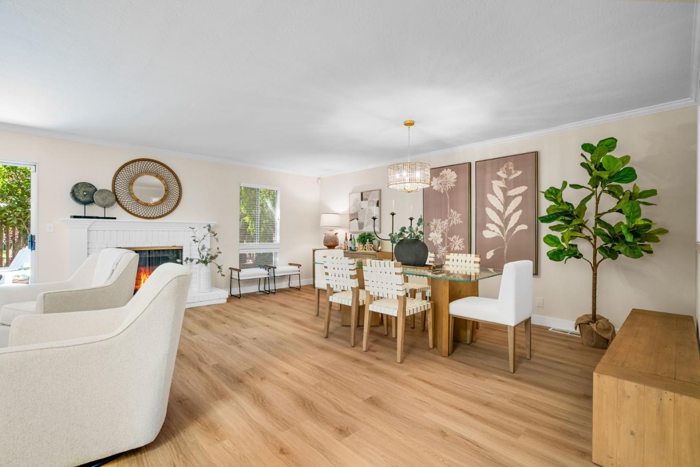 Detail Gallery Image 6 of 38 For 15400 Winchester Blvd #25,  Los Gatos,  CA 95030 - 3 Beds | 2/1 Baths