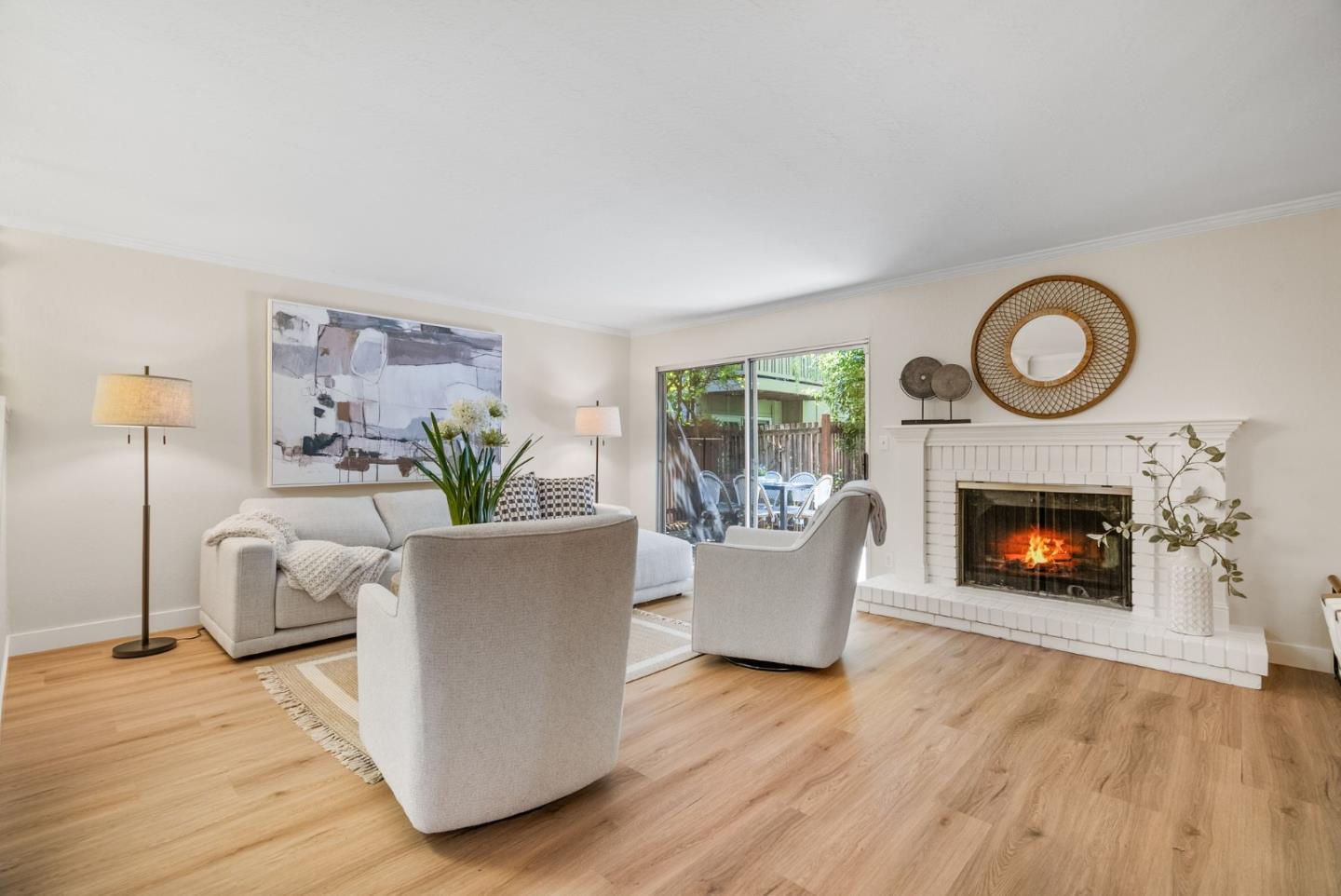 Detail Gallery Image 7 of 38 For 15400 Winchester Blvd #25,  Los Gatos,  CA 95030 - 3 Beds | 2/1 Baths